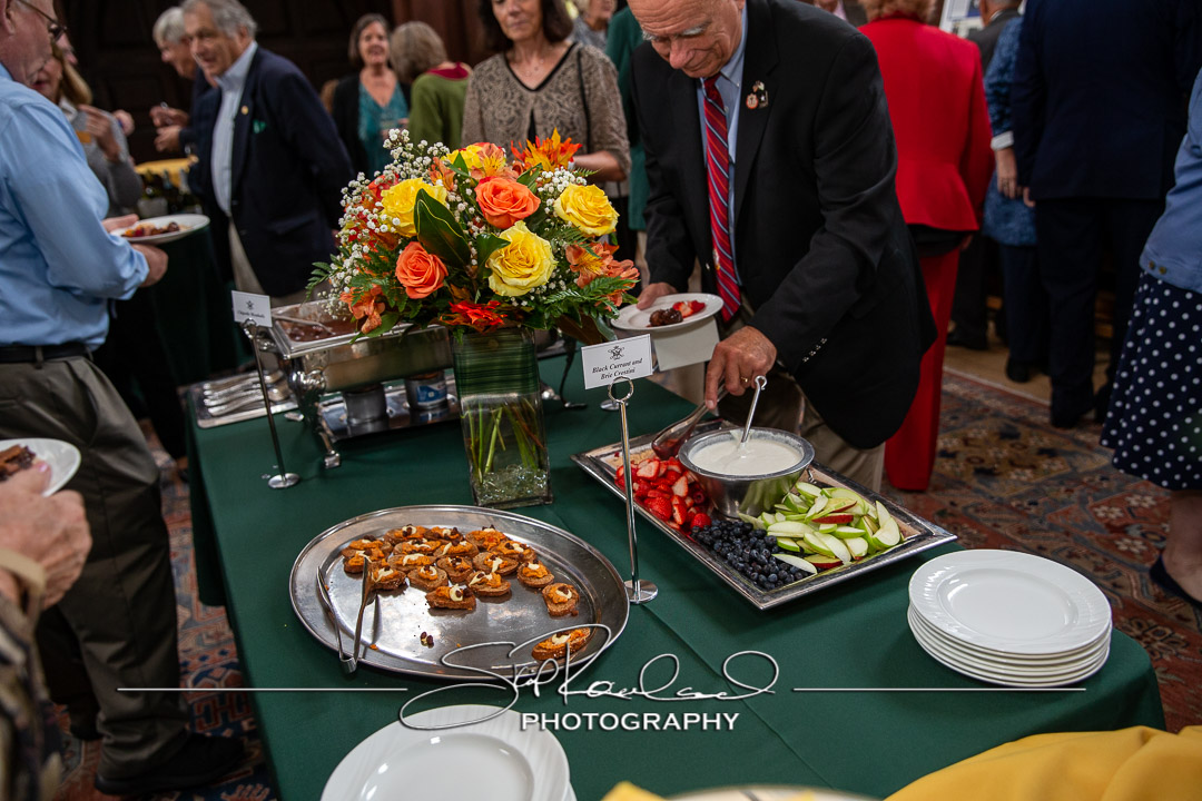 Gordon Vliet Memorial At Wren #15371