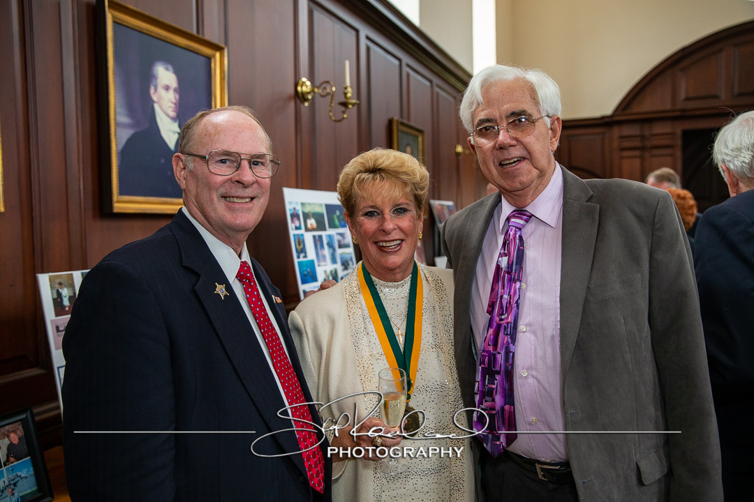 Gordon Vliet Memorial At Wren #15392